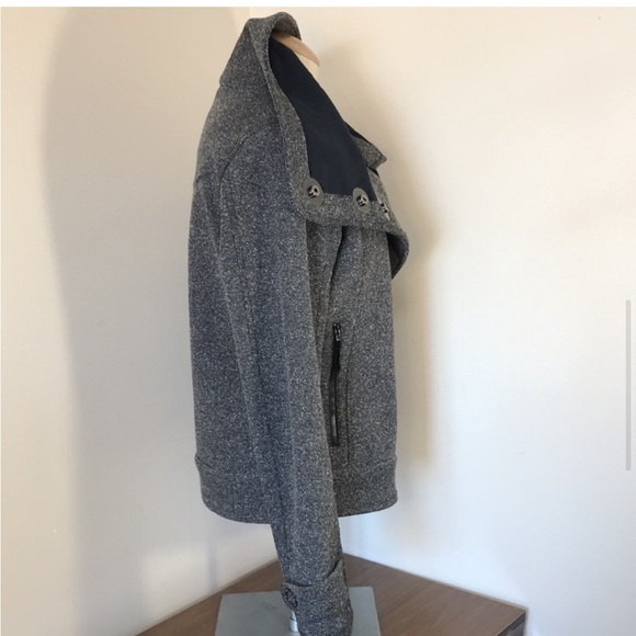 Lululemon Audrey bomber jacket - Picture 6 of 9